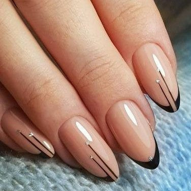 Neat and Simple: Minimalist Nail Designs You'll Adore